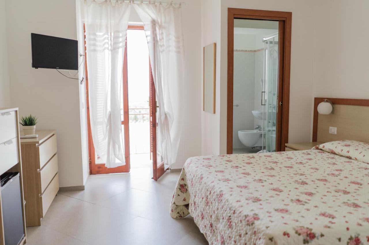 Hotel Santa Rosalia Marina di Camerota Exteriér fotografie
